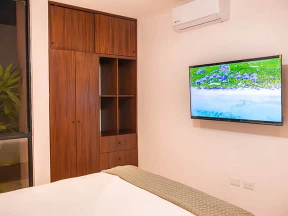 Private Pool Near Centro, Montejo & Zoo | 2BR - Imagen 5